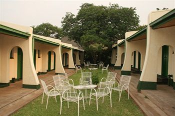 Adventure Lodge Водопад Виктория Экстерьер фото